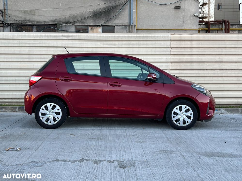 Toyota Yaris 1.5 L VVT-iE Start - 10