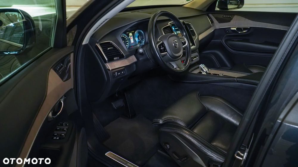 Volvo XC 90 T8 AWD Twin Engine Geartronic Inscription - 13