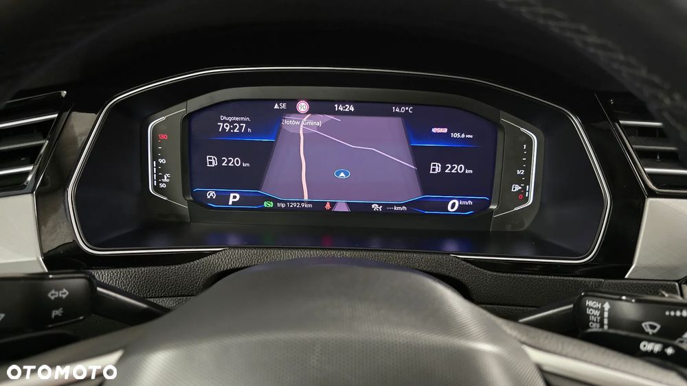 Volkswagen Passat - 29