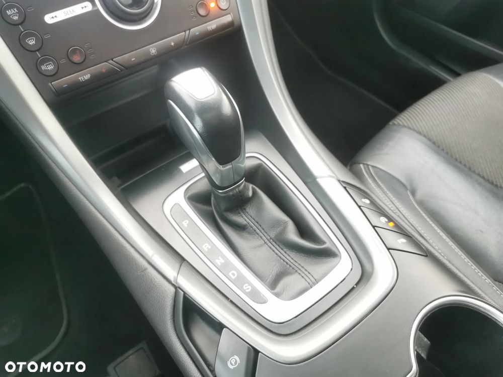 Ford Mondeo 2.0 TDCi Titanium PowerShift - 20