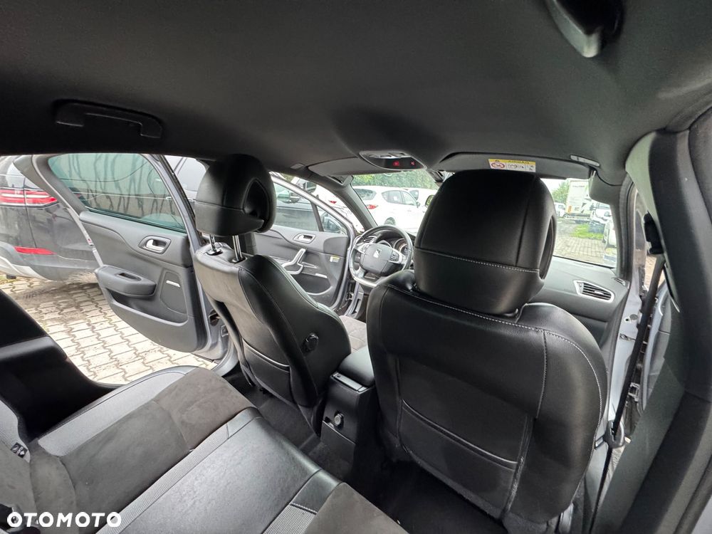 Citroën DS4 Cross 1.6 BlueHDi Be Chic S&S EAT6 - 16