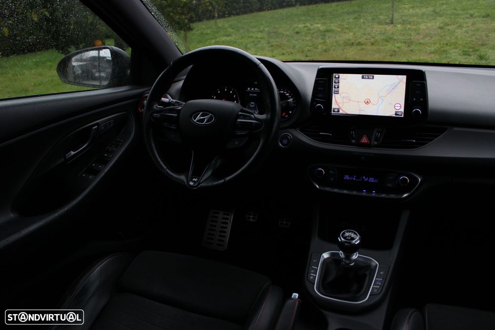 Hyundai i30 N 2.0 T-GDi Performance Pack - 23