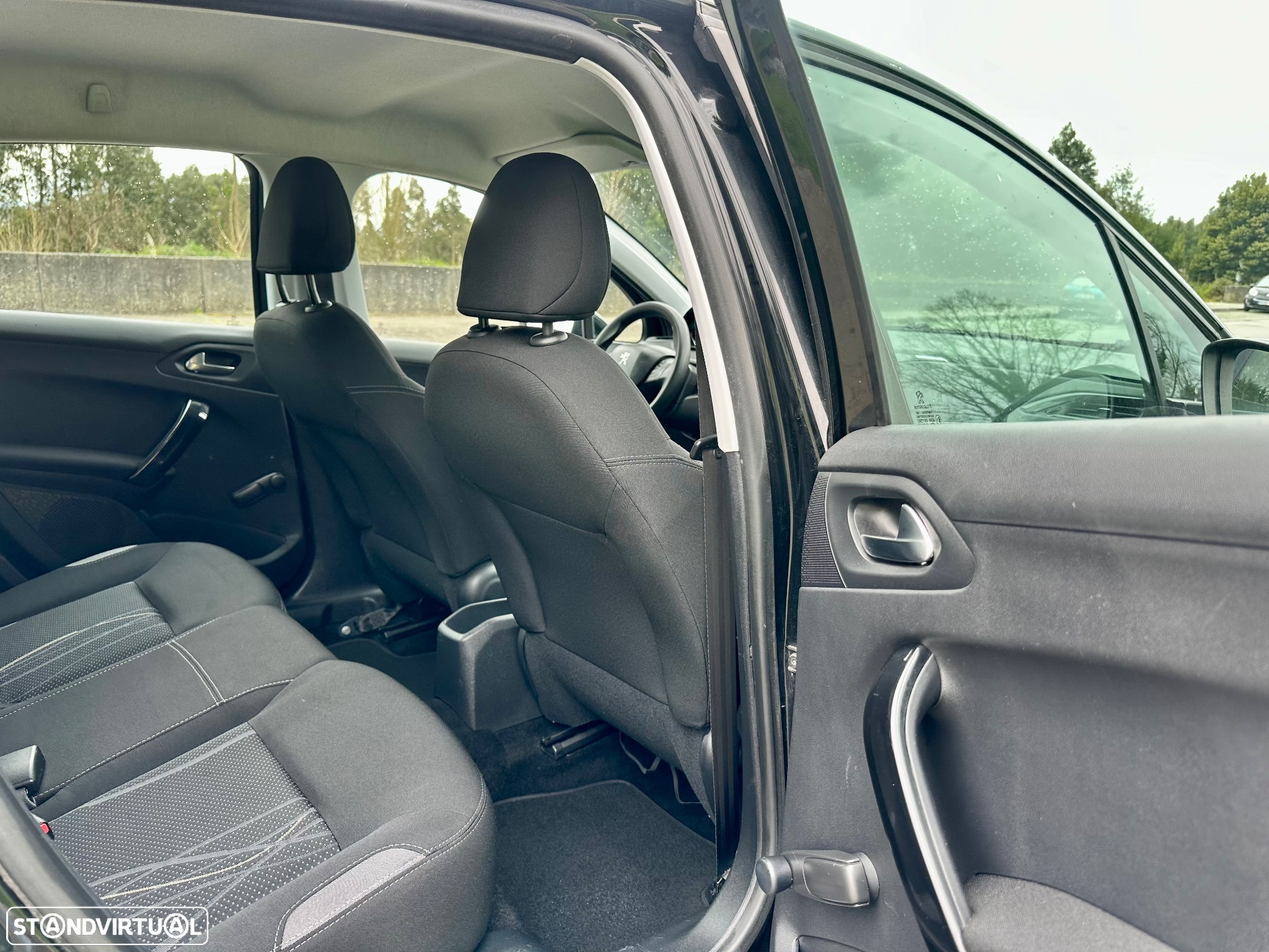 Peugeot 208 PureTech 68 Access - 21
