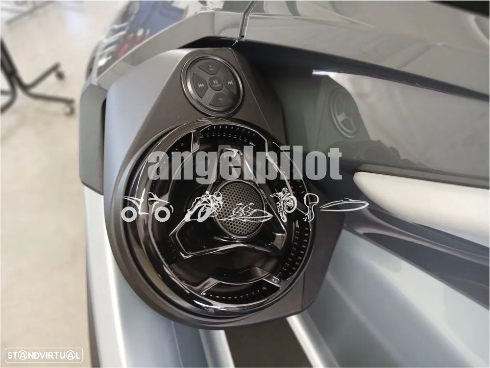 Sea-Doo RXT-X RS 325 - 10