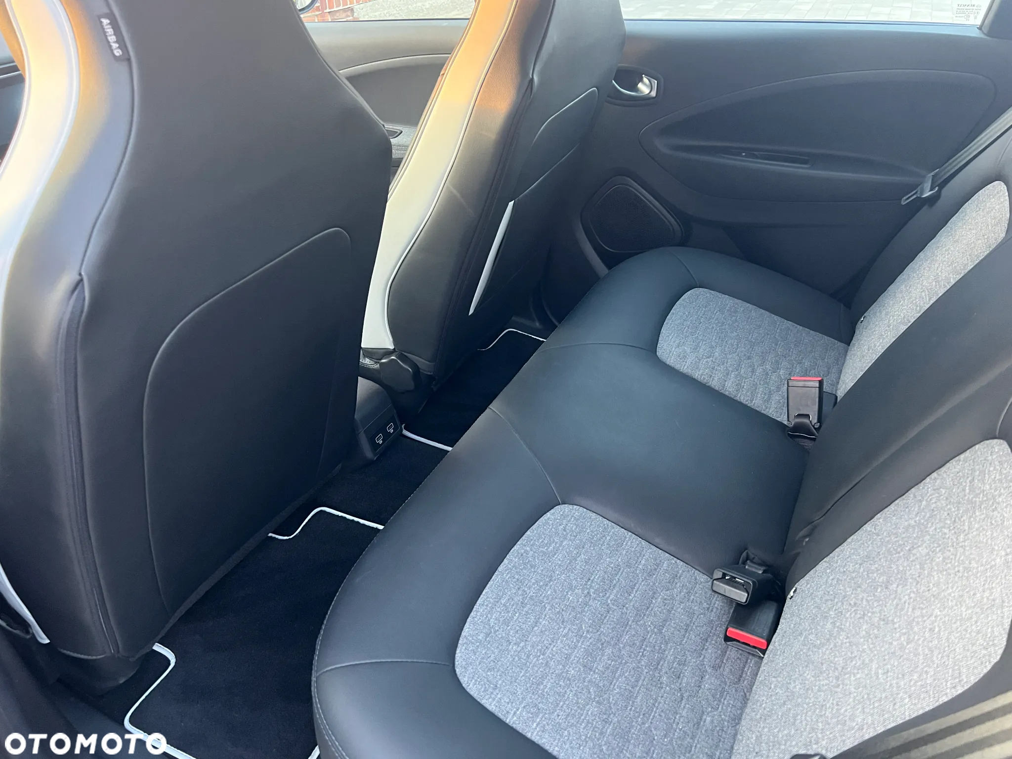 Renault Zoe - 18