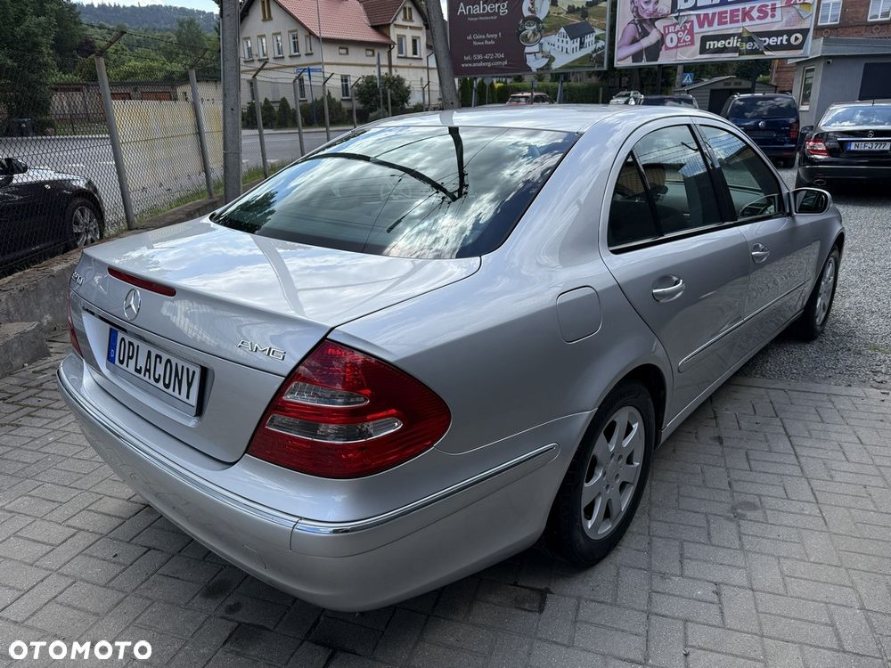 Mercedes-Benz Klasa E 240 Elegance - 17