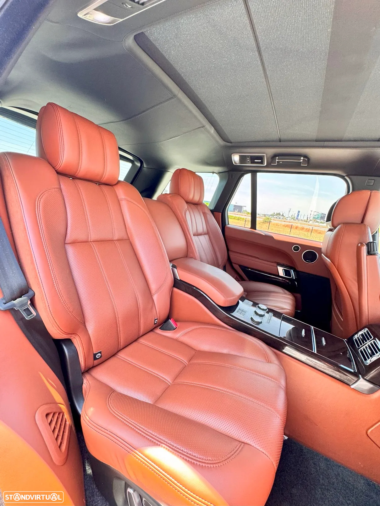 Land Rover Range Rover 4.4 SDV8 Autobiography - 30