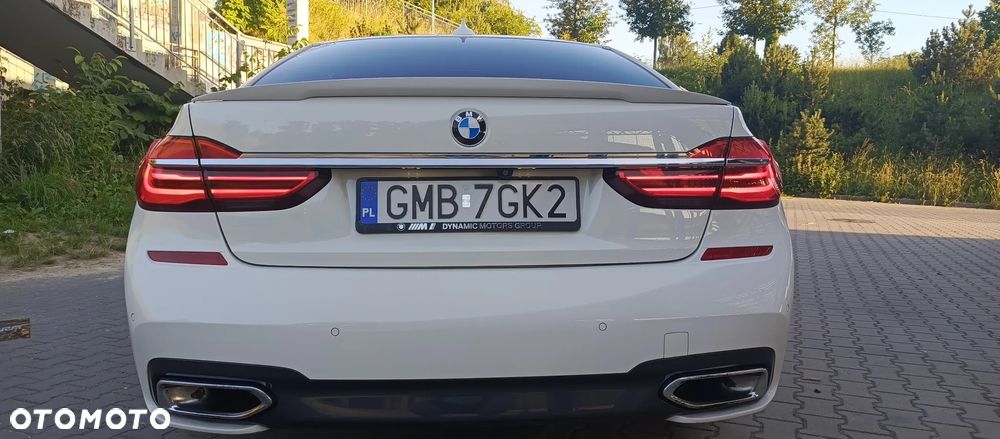 BMW Seria 7 740Ld xDrive - 14