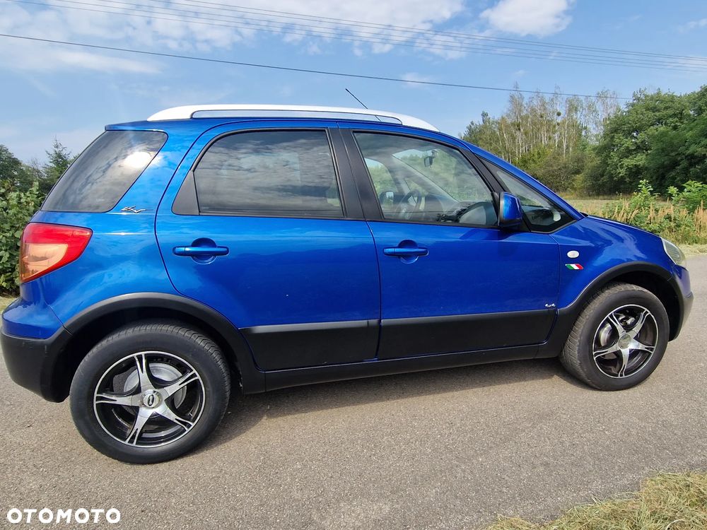 Fiat Sedici 1.6 16V 4x4 Emotion - 5