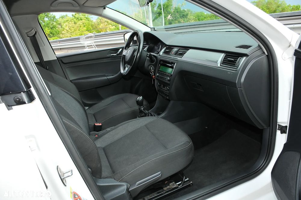 Skoda RAPID 1.6 TDI Active - 12