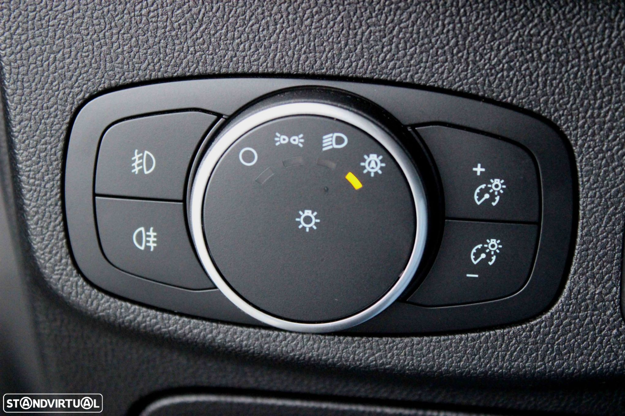 Ford Focus SW 1.0 EcoBoost ST-Line - 36