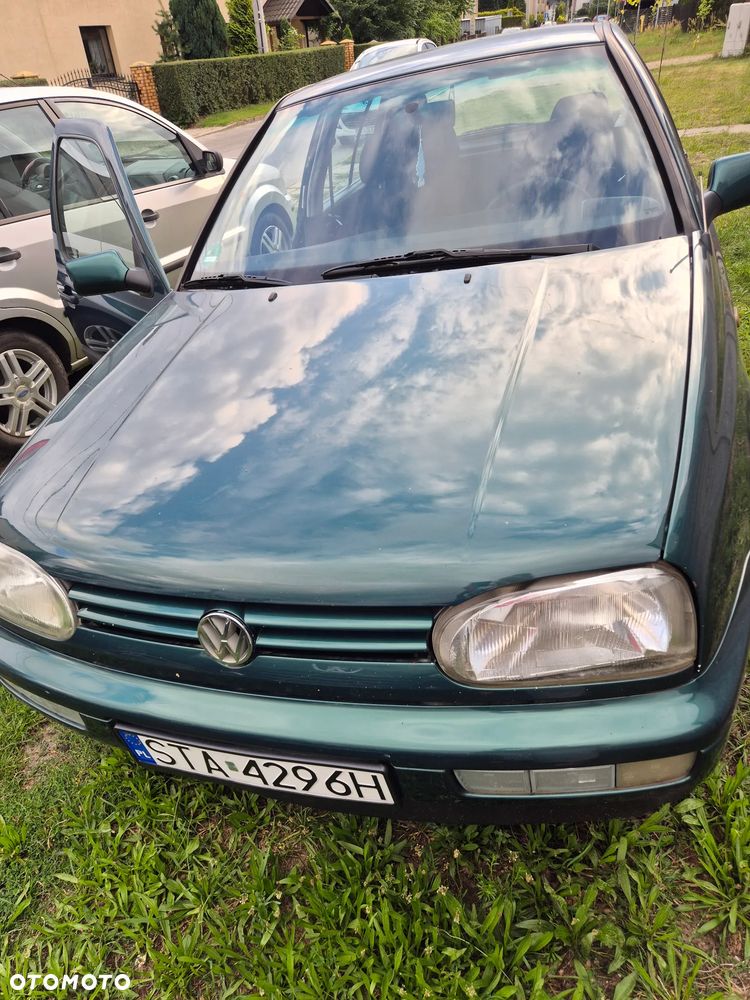 Volkswagen Golf 1.6 - 7