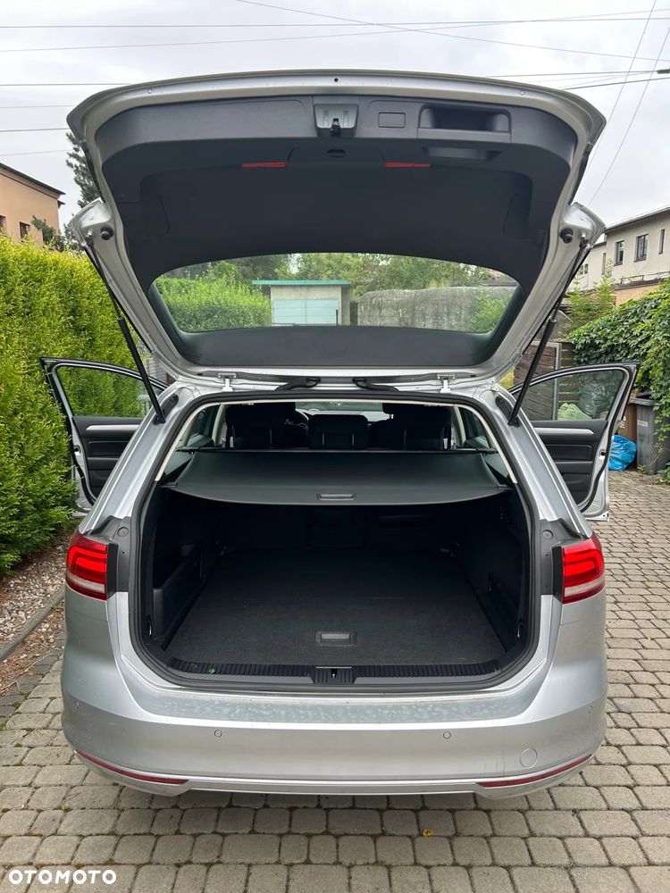 Volkswagen Passat 2.0 TDI BMT Highline DSG - 12