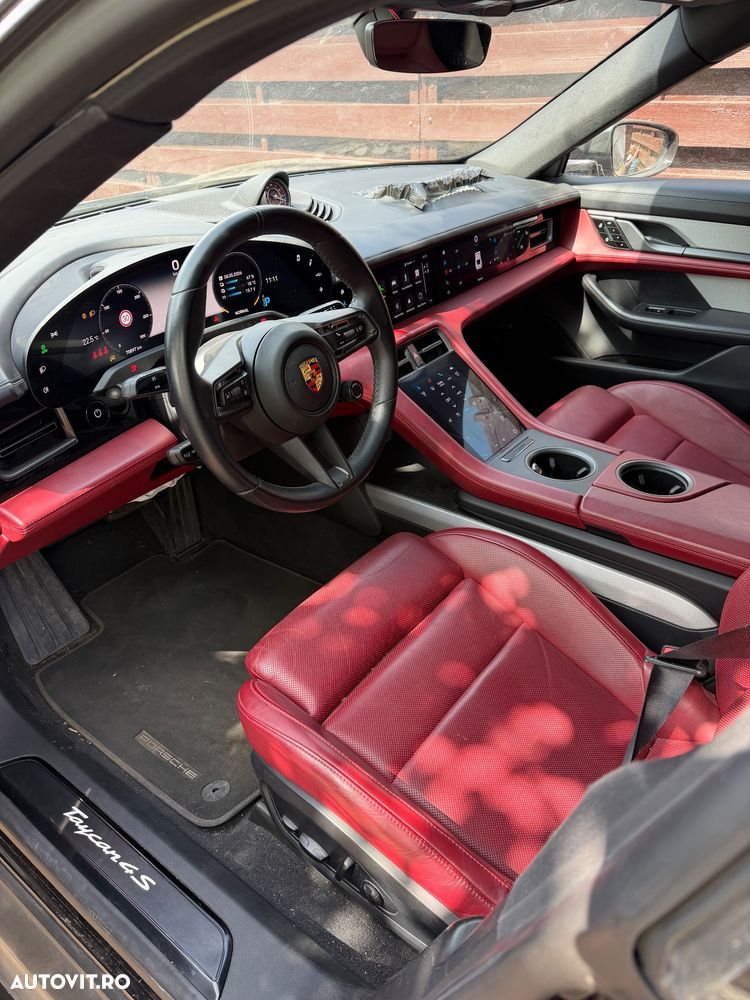 Porsche Taycan 4S - 4