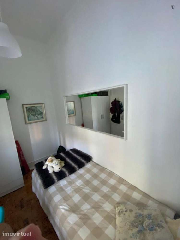 Quarto - localizado em Penha de França Lisbon - Grande imagem: 3/16
