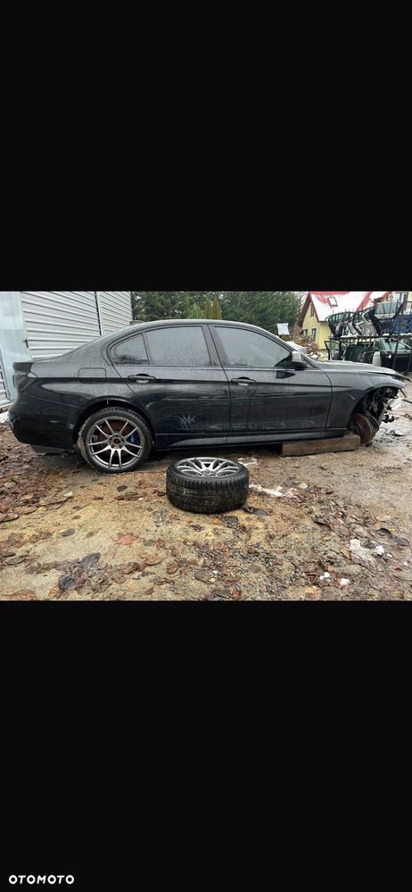 BMW Seria 3 335i xDrive - 4