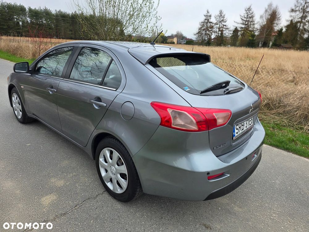 Mitsubishi Lancer 1.8 Inform - 13