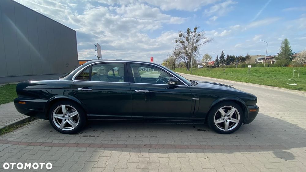 Jaguar XJ XJ6 2.7 D Executive - 1