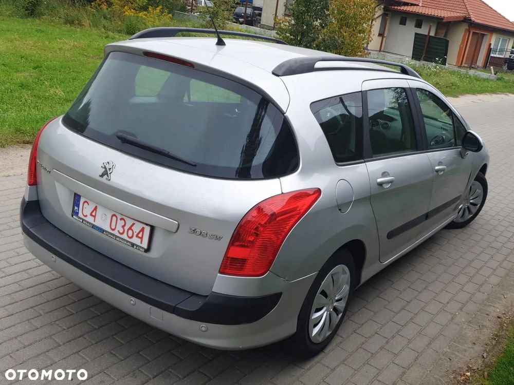 Peugeot 308 100 VTi Urban Move First Edition - 3