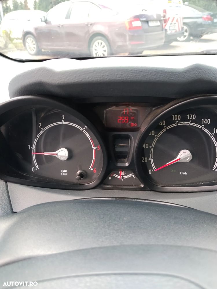 Ford Fiesta 1.6 TDCI Trend - 15