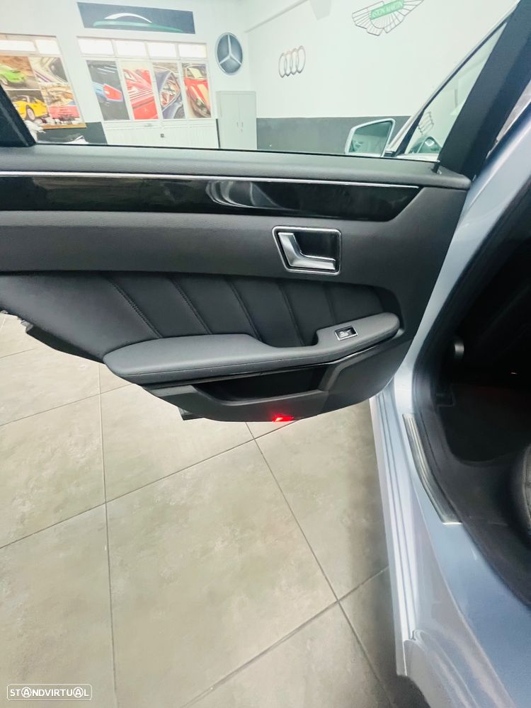 Mercedes-Benz E 300 Bluetec Hybrid Avantgarde - 40