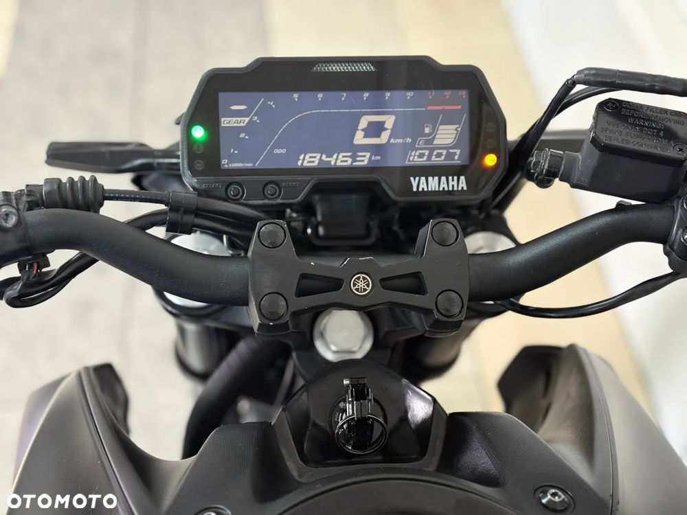 Yamaha MT - 9