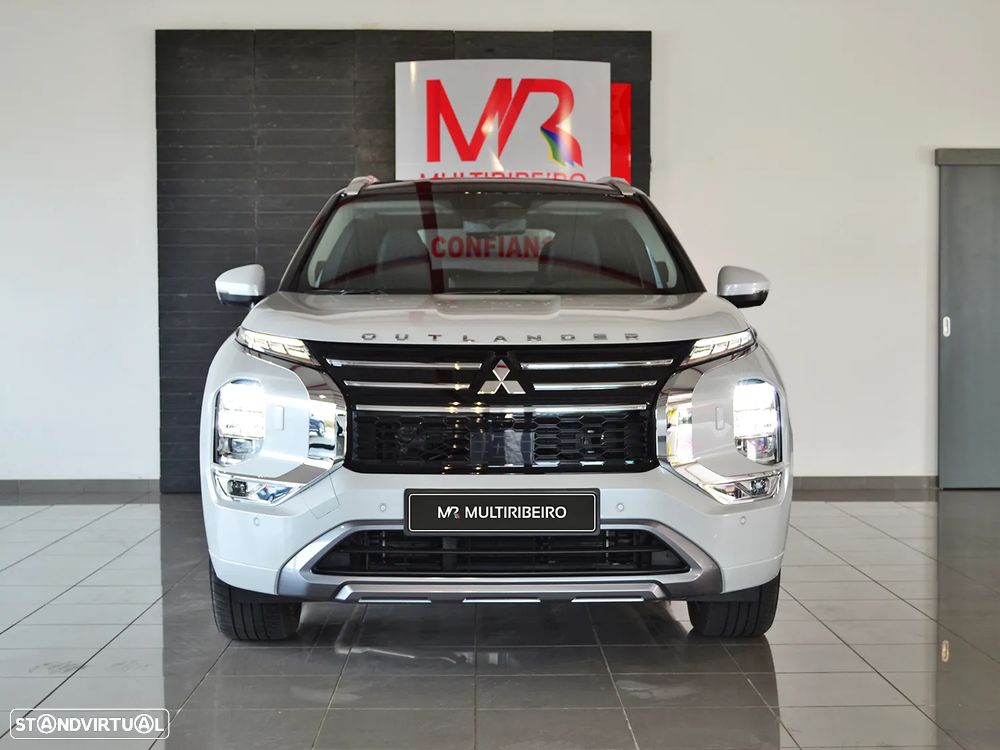Mitsubishi Outlander 2.4 PHEV Instyle - 2