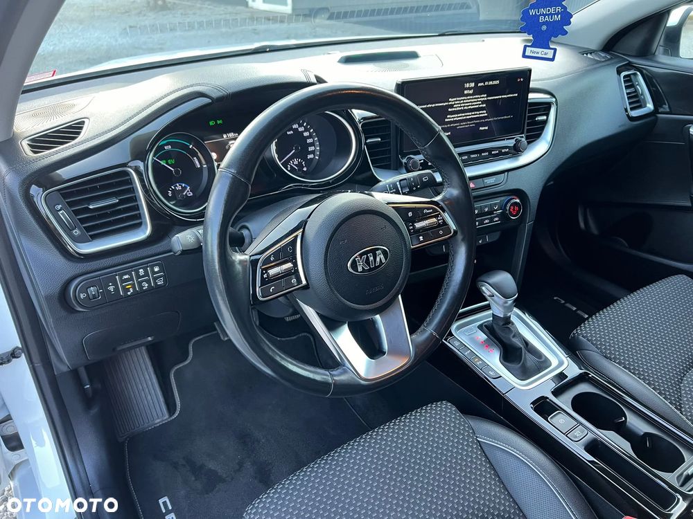 Kia Ceed SW 1.6 GDI DCT OPF Plug-in-Hybrid Spirit - 26