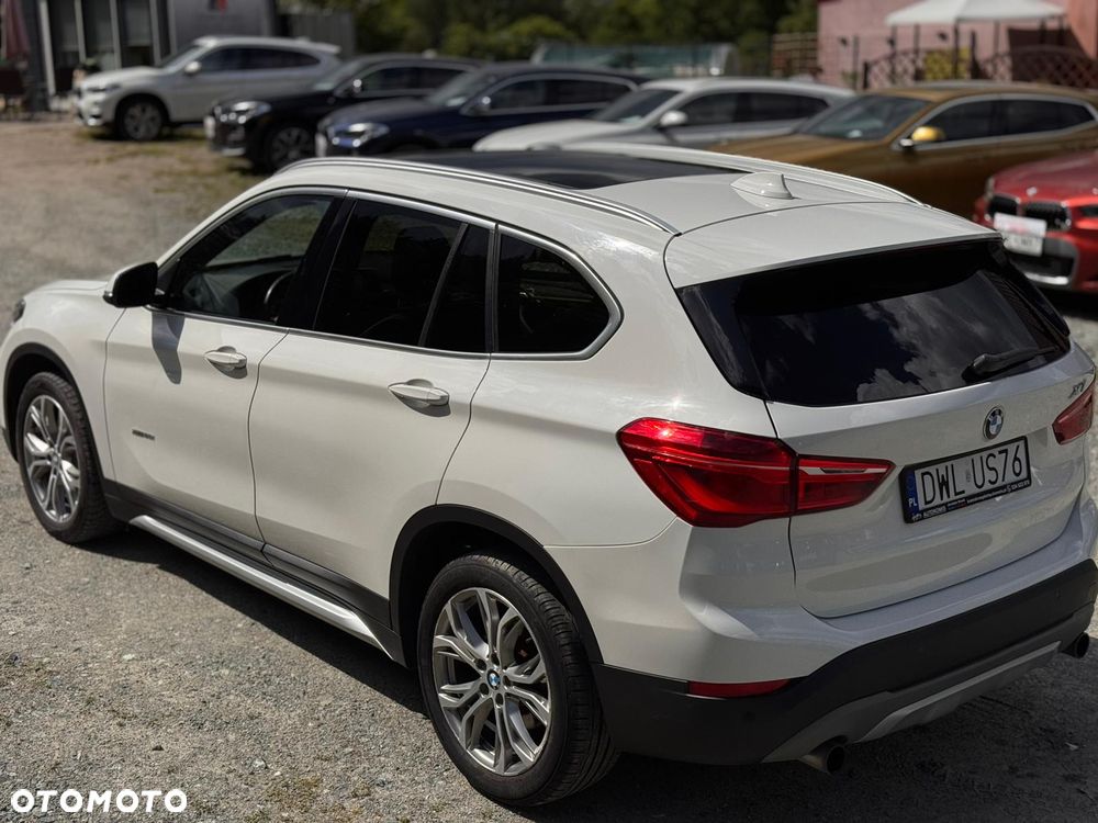 BMW X1 xDrive25i GPF xLine - 32