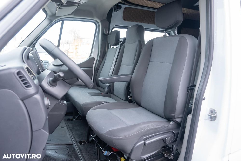 Renault Master 2.3 Blue dCi 165 TT Combi 3,5t L2H2 8+1 - 14