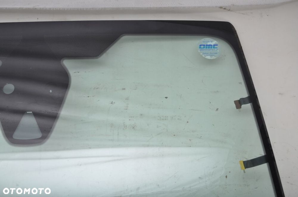 FORD FIESTA MK8 SZYBA PRZÓD PRZEDNIA CZOŁOWA 17R - 8