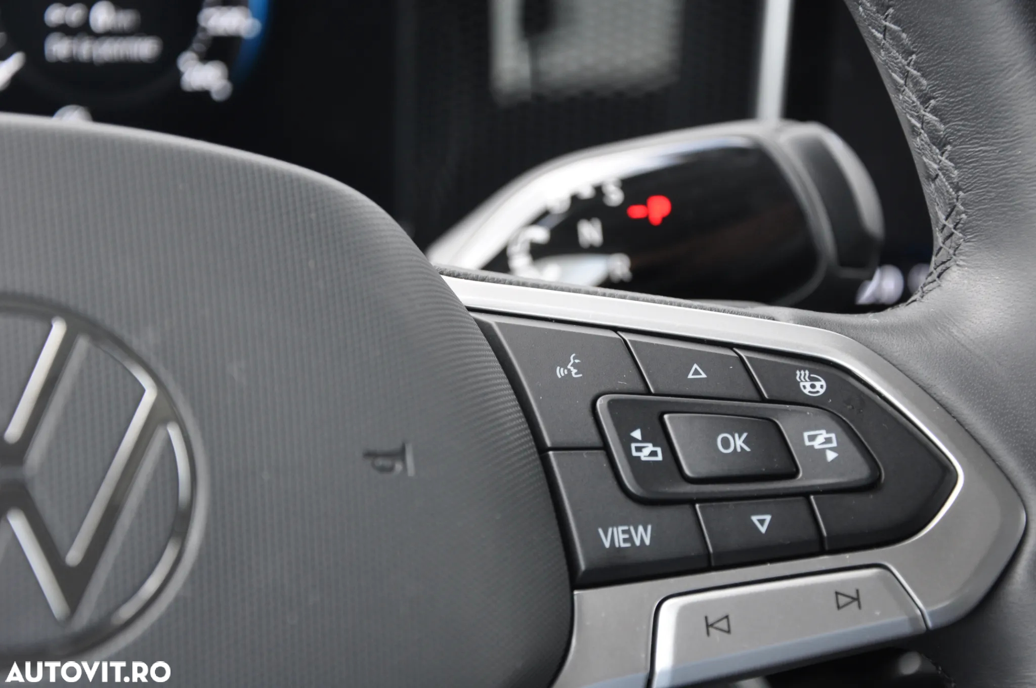 Volkswagen Tiguan 2.0 TDI DSG 4Motion Life - 22
