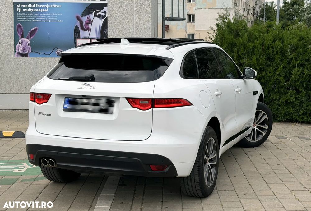 Jaguar F-Pace 20d AWD R-Sport - 6
