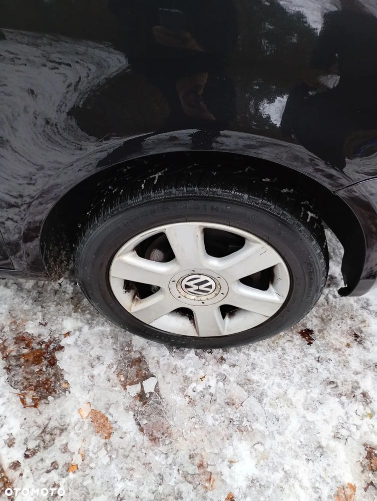 Volkswagen Touran 2.0 TDI Trendline - 21