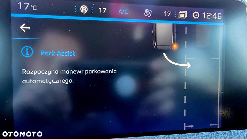 Peugeot 5008 1.6 BlueHDI Allure S&S EAT6 - 36