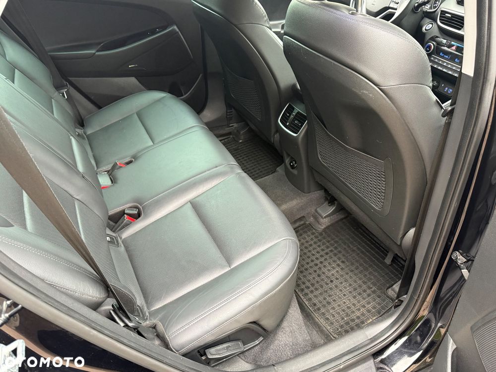 Hyundai Tucson 2.0 CRDI GO Plus 4WD - 20
