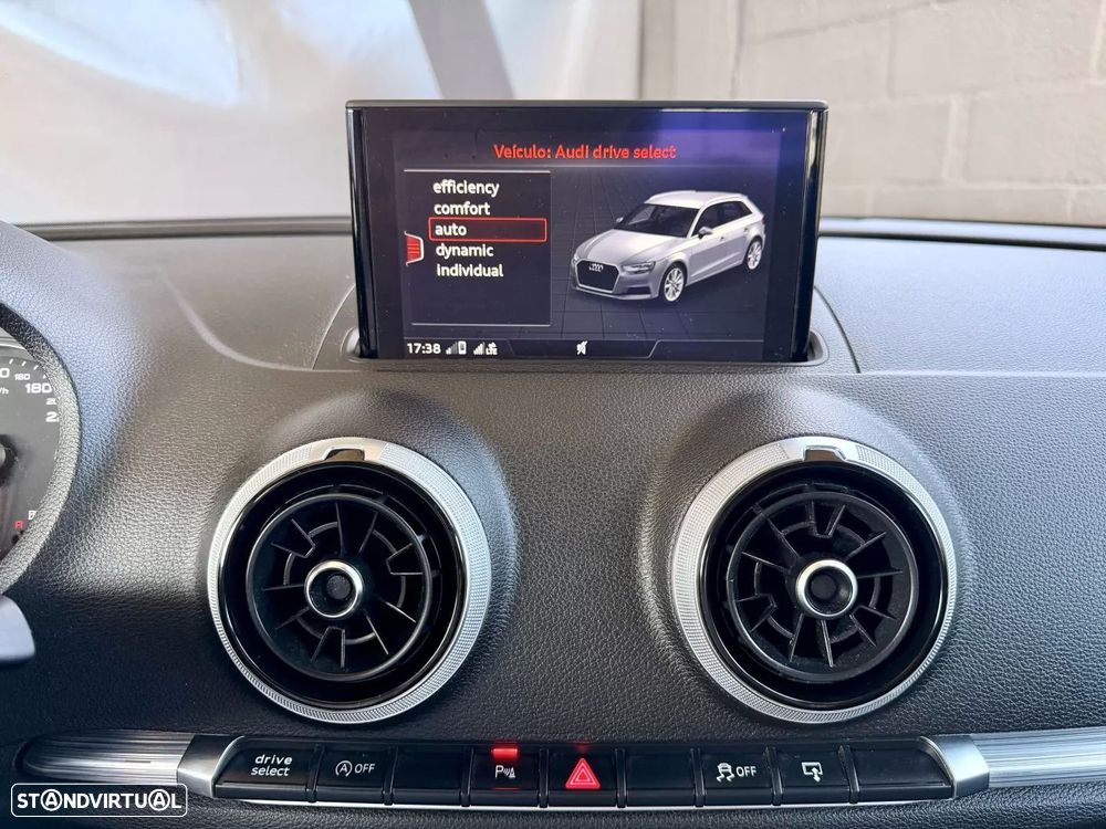 Audi A3 Sportback 2.0 TDI S tronic S line Sport Pack - 15