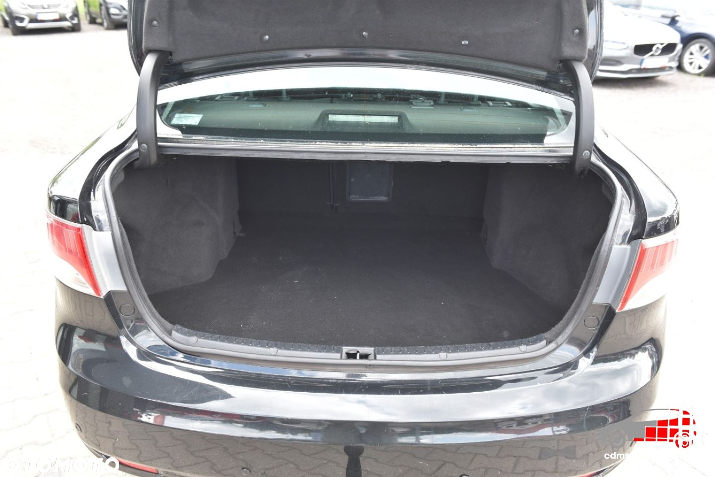 Toyota Avensis - 17