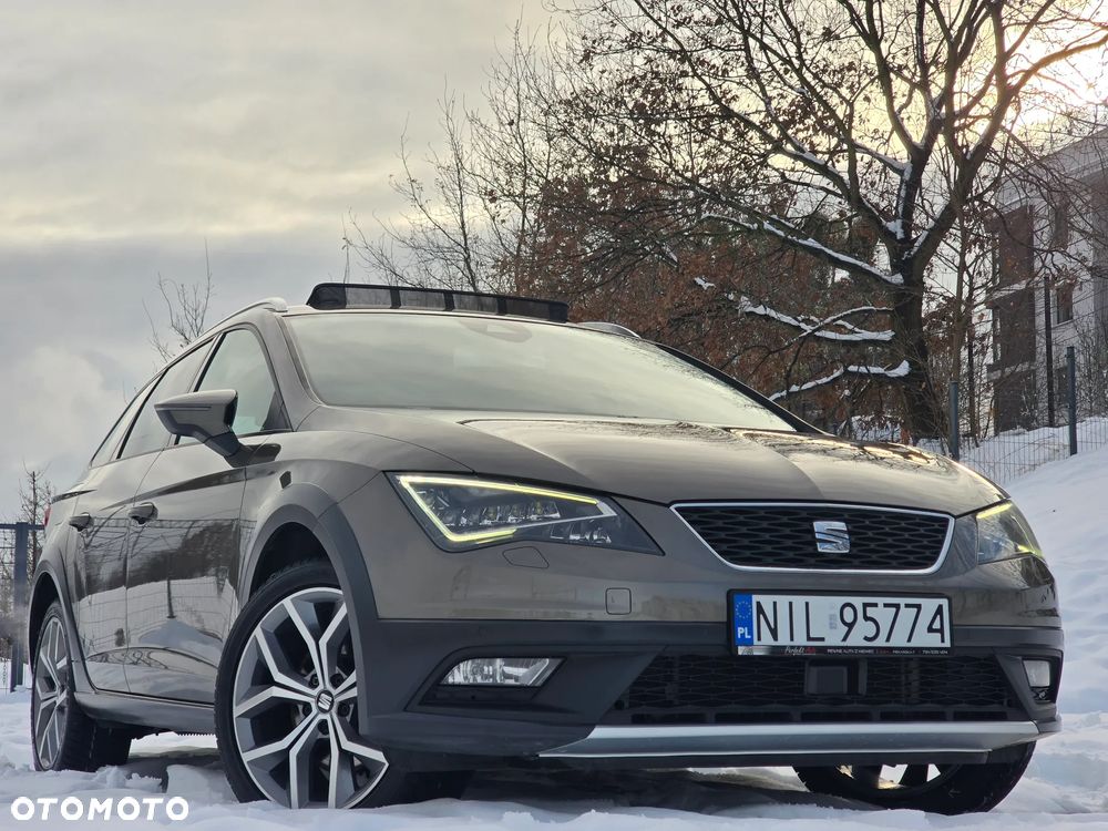 Seat Leon 2.0 TDI Start&Stop 4Drive DSG X-Perience - 32