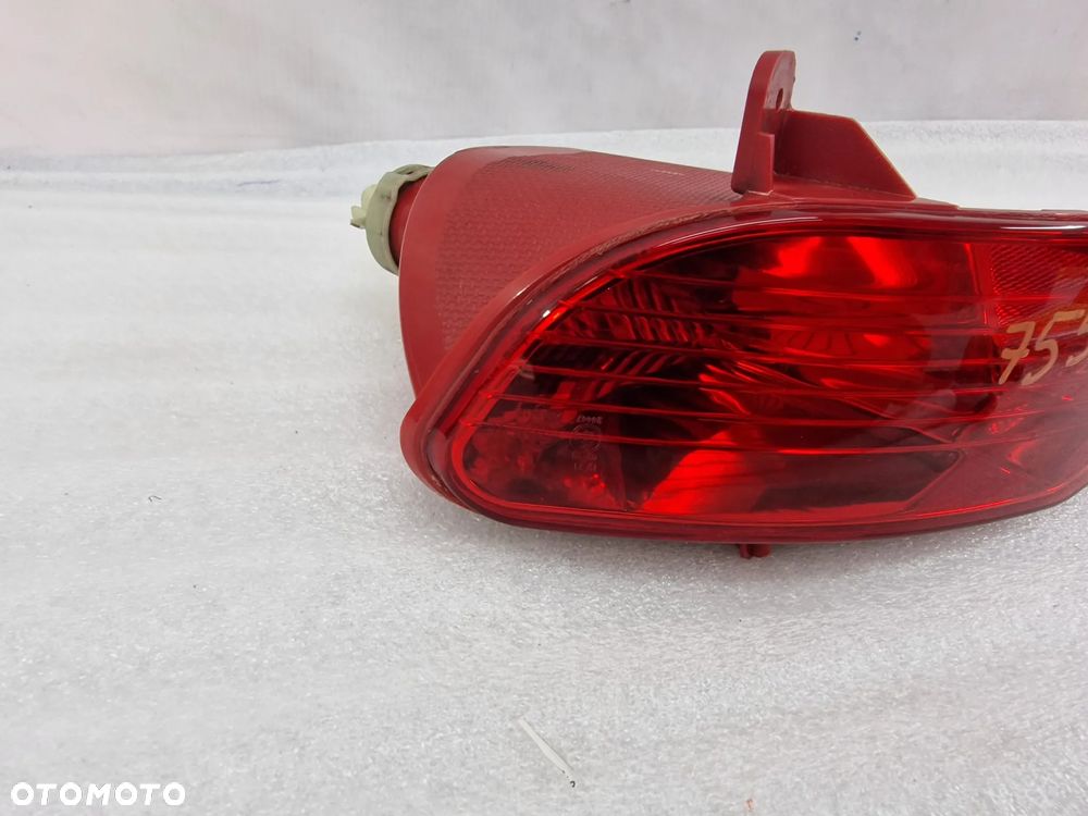 PEUGEOT 5008 II 16- PRAWA LAMPA TYLNA TYLNIA TYŁ PRZECIWMGIELNA , NR 9811981980 , NR AUKCJI LA755 - 2