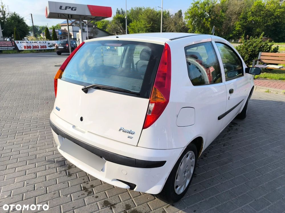 Fiat Punto 1.2 16V Active - 3