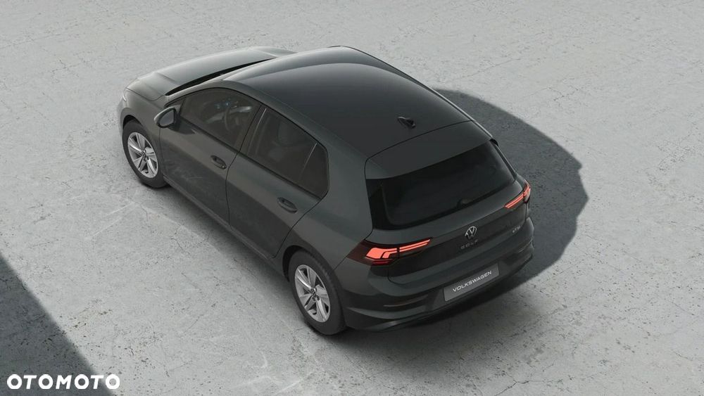Volkswagen Golf - 8