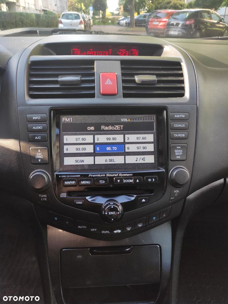 Honda Accord Tourer 2.0 i Executive - 10