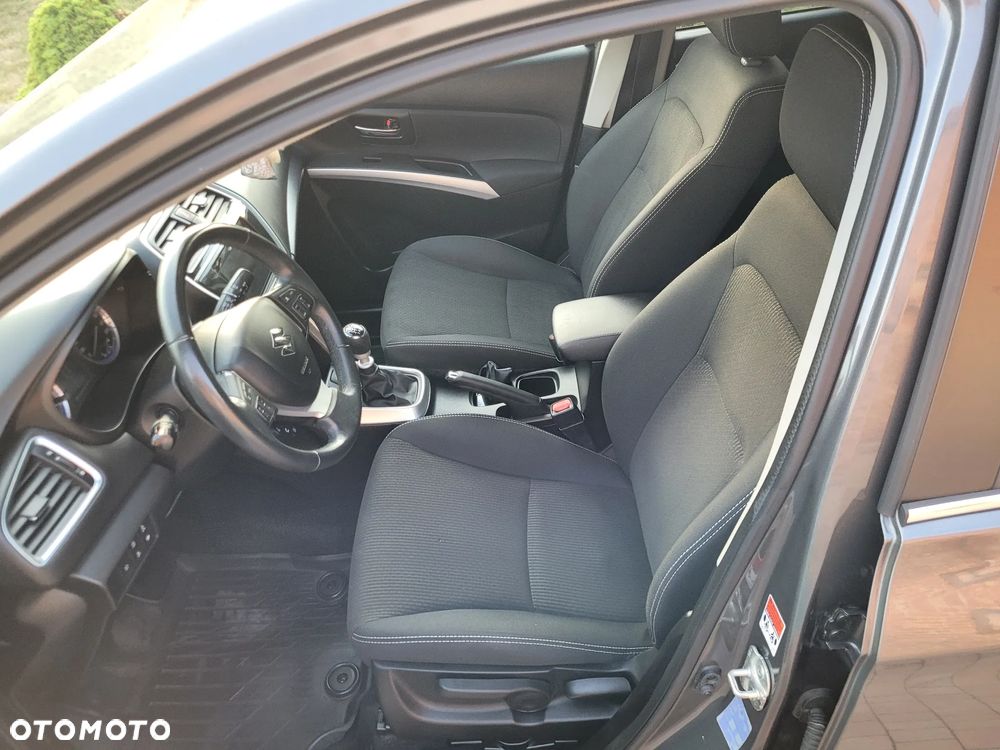Suzuki SX4 S-Cross 1.4 SHVS Premium - 19