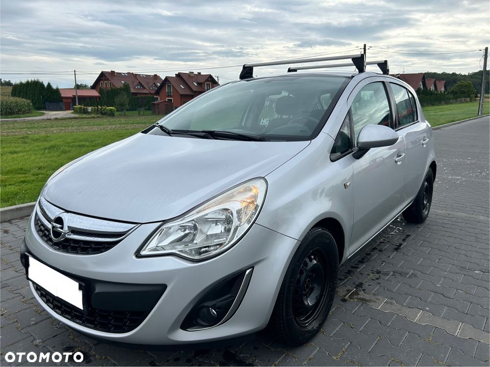 Opel Corsa 1.2 16V Enjoy - 1