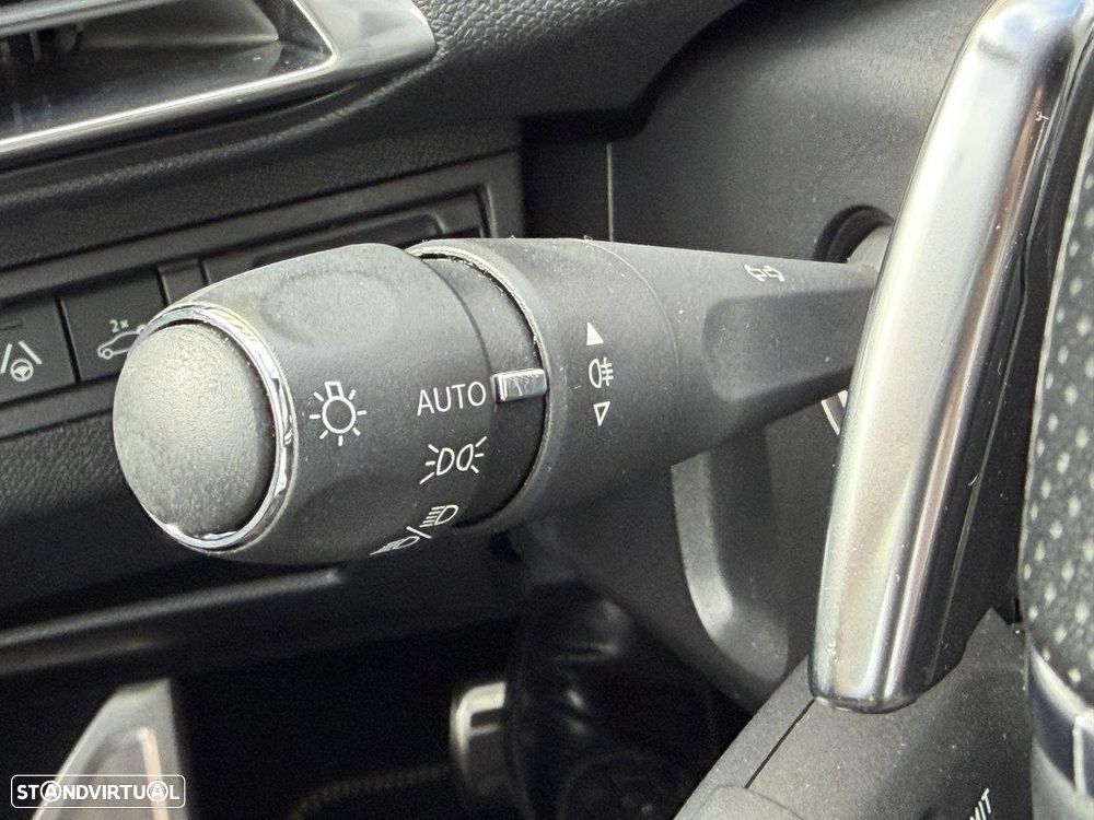 Peugeot 5008 2.0 BlueHDi GT EAT8 - 33