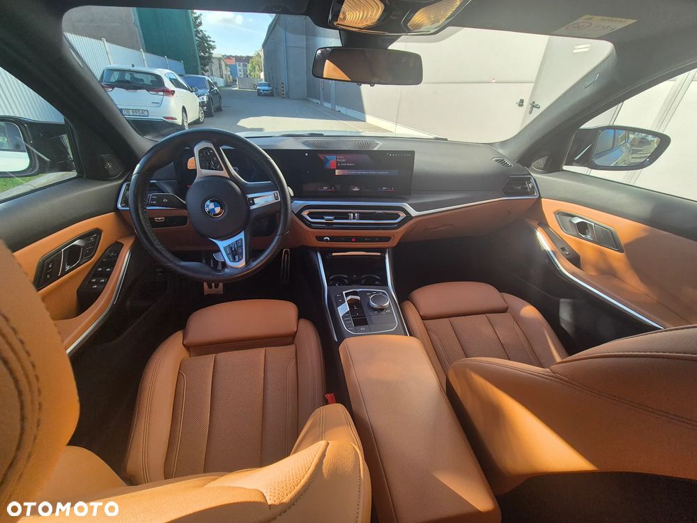 BMW Seria 3 M340i xDrive sport - 9