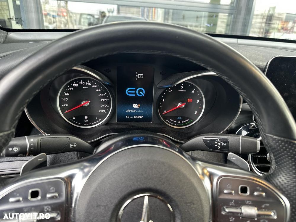 Mercedes-Benz GLC Coupe 300 de 4Matic 9G-TRONIC AMG Line - 10
