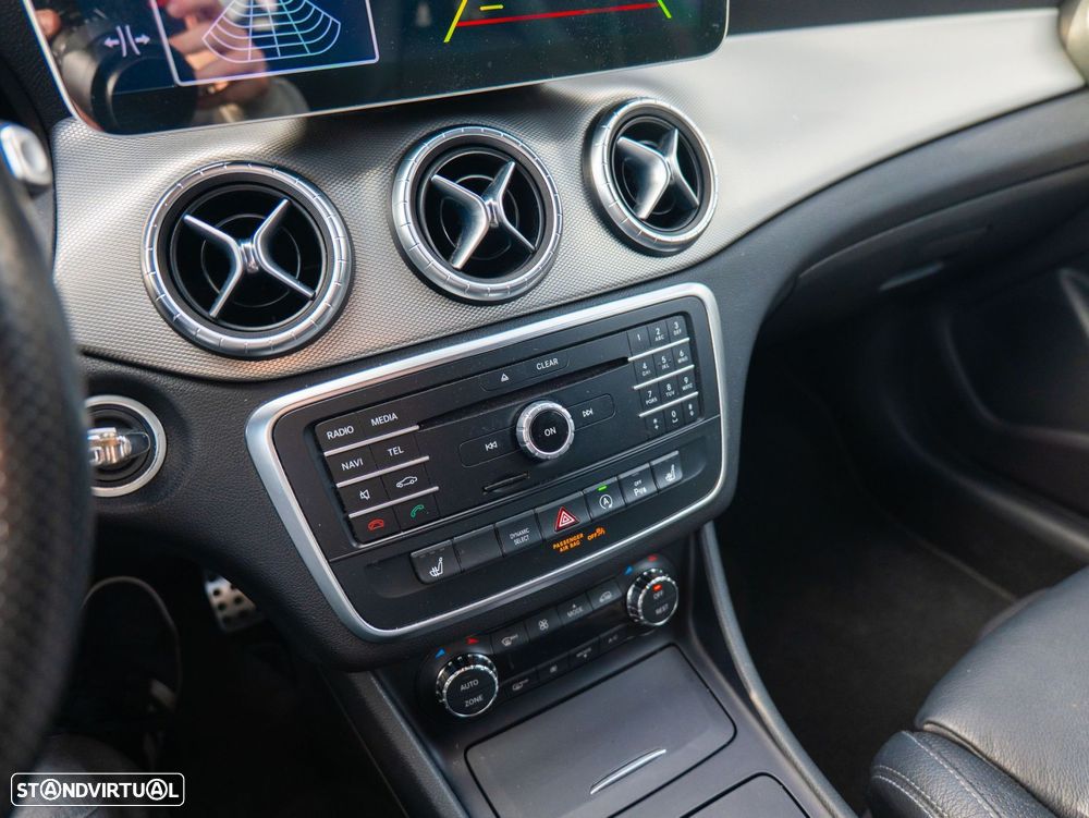 Mercedes-Benz CLA 220 d 7G-DCT AMG Line - 21