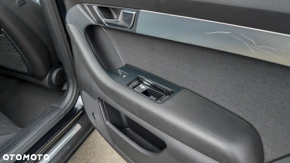 Audi A6 Avant 3.0 TDI Quattro Tiptronic - 19